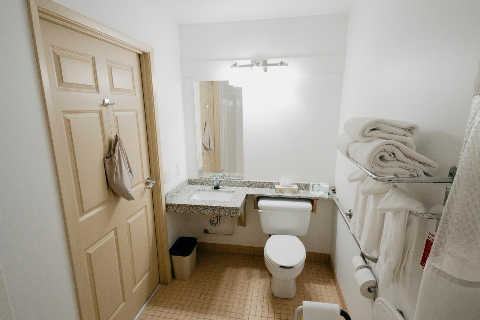 Ramada 3* Golden