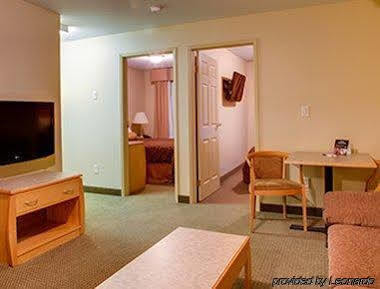 Ramada Hotel