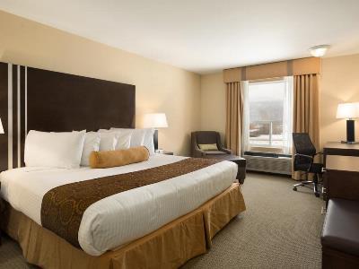 Ramada Hotel Golden