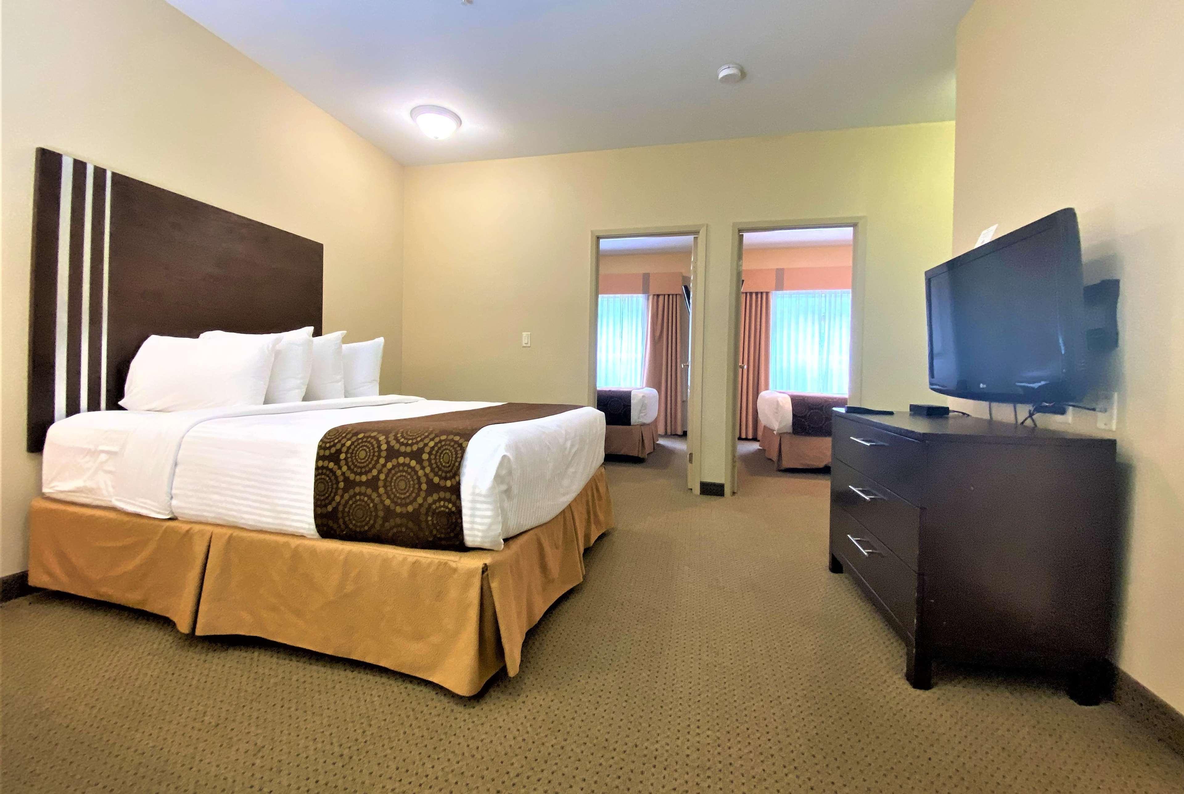 Hotel Ramada 3*