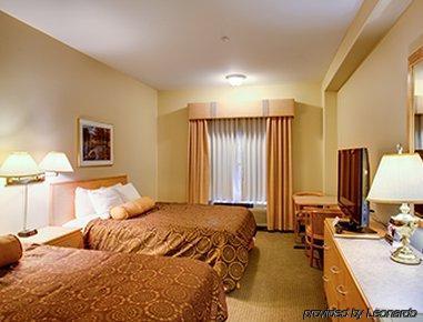 Ramada Hotel 3*