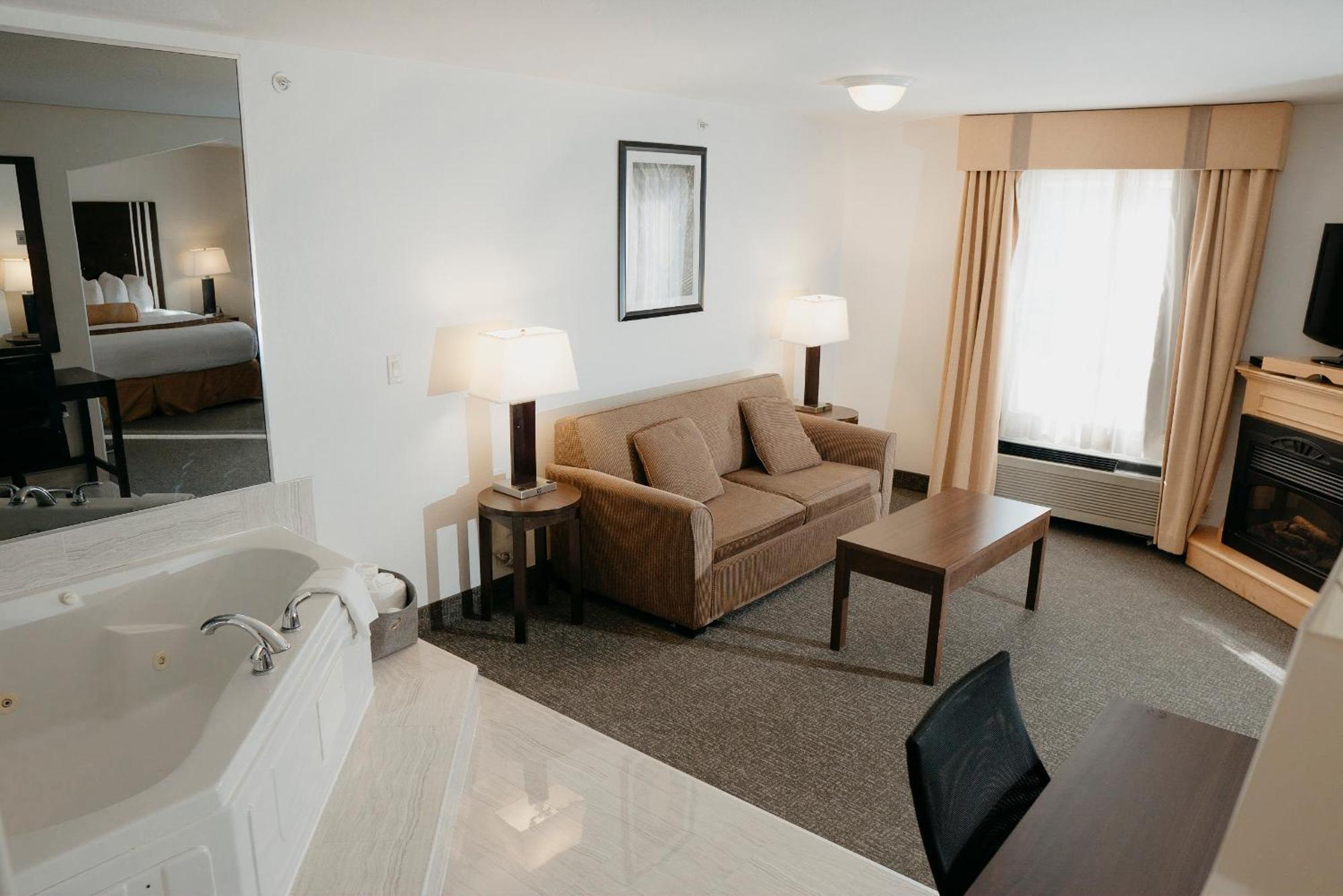 Ramada 3*