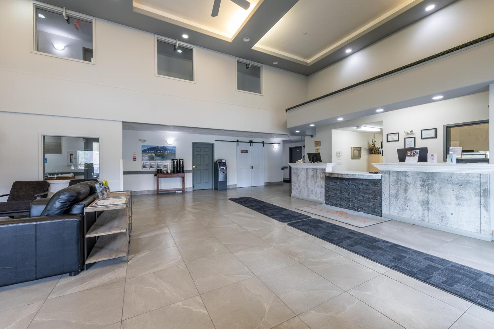 Ramada 3*