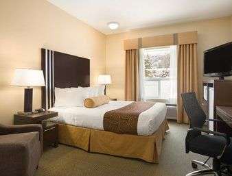 Ramada Hotel 3*